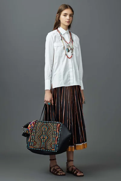 Look 57